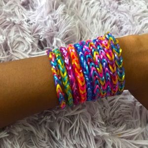 10 bracelets that come in all sizes and not easy to break and child proof